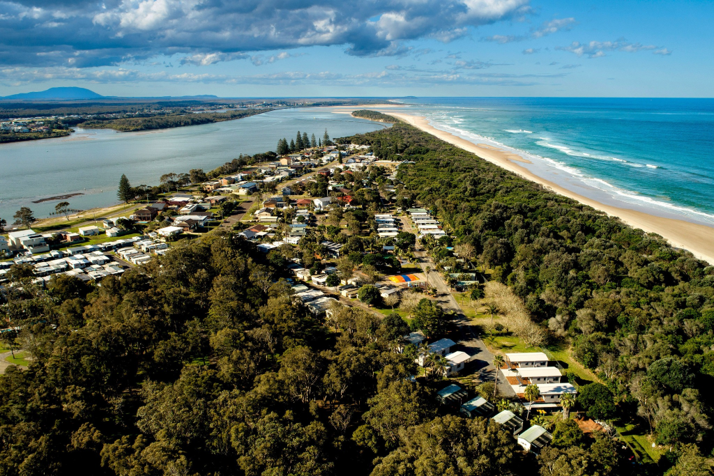 BIG4 Manning Point Hero (2).png